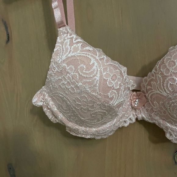 NWT Smart Sexy Women’s Lace Padded Bra 32B Lingerie - Picture 4 of 6